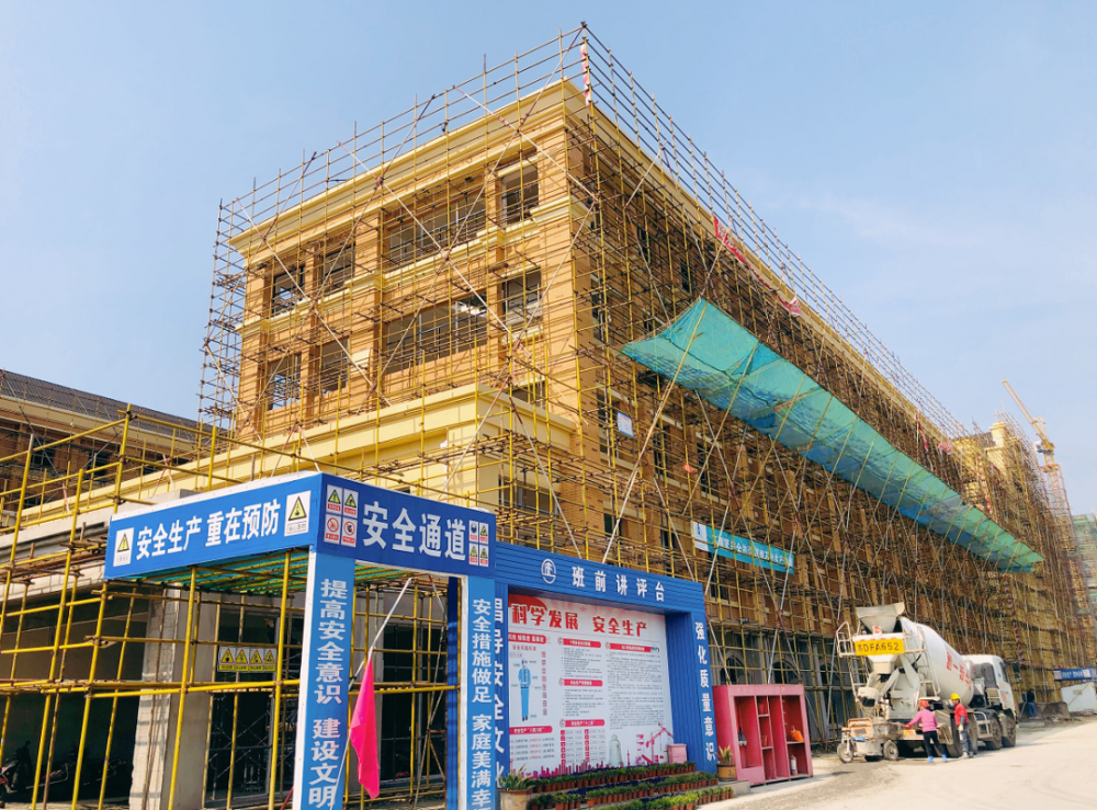 新澳門一碼一肖一特一中鳳凰體育彩票，探索彩票文化中的機遇與挑戰(zhàn)，澳門彩票文化探索，機遇與挑戰(zhàn)并存