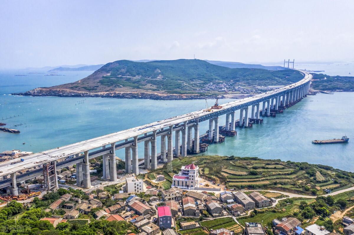 臺(tái)灣海峽名稱由來及其歷史背景，臺(tái)灣海峽名稱由來及其背后的歷史背景解析