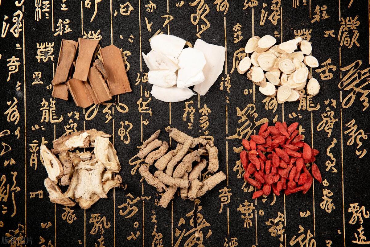 男人前列腺炎的藥物治療，選擇正確的藥物是關鍵，男人前列腺炎的藥物治療，正確選擇藥物是關鍵